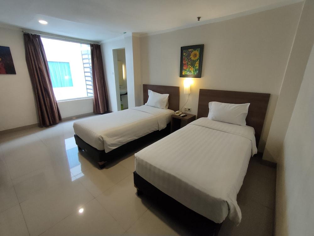 1O1 Urban Jakarta Thamrin Екстер'єр фото